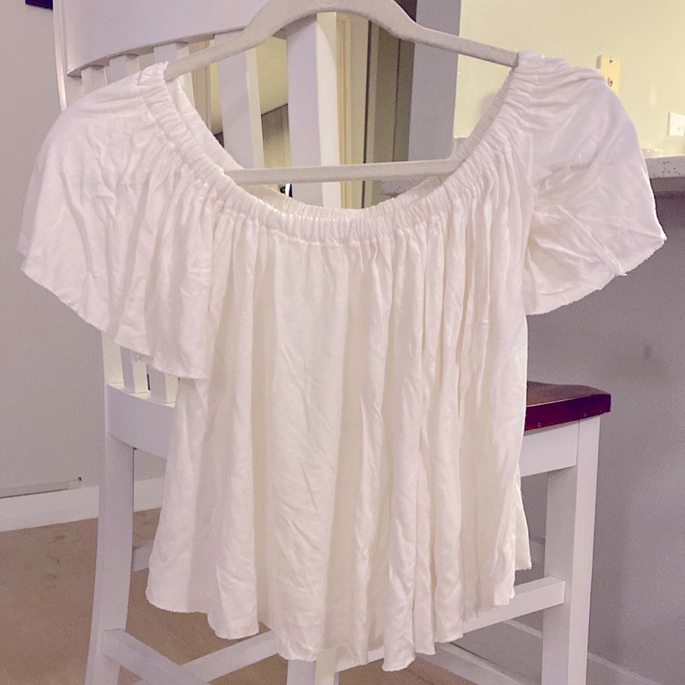 Urban Outfitters White Stretchy Top Blouse